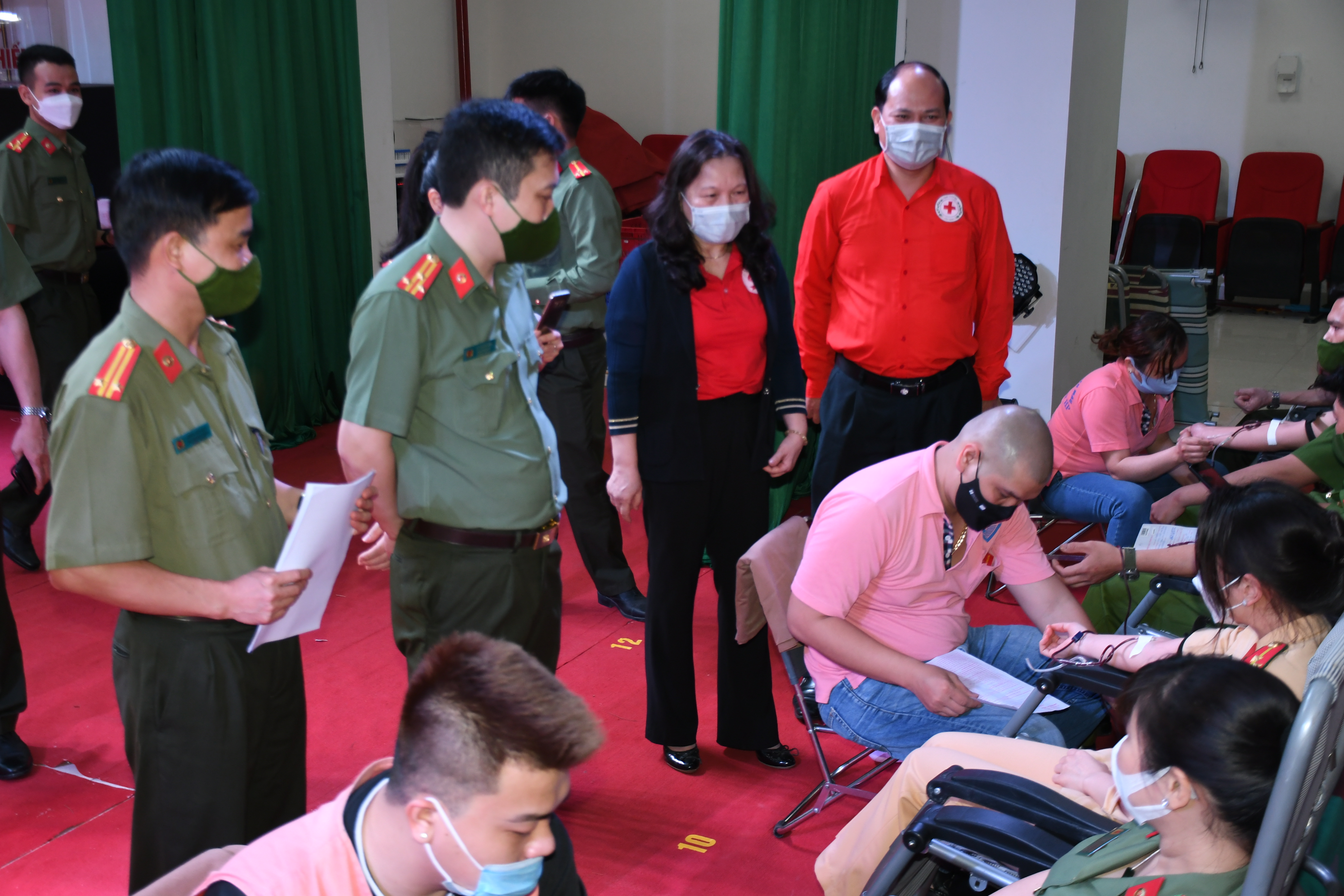 Ngày hội hiến máu tình nguyện của CBCS Công an Hải Phòng: Hiến 453 đơn vị máu